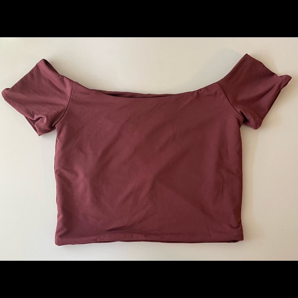 Mauve colored off the shoulder crop top